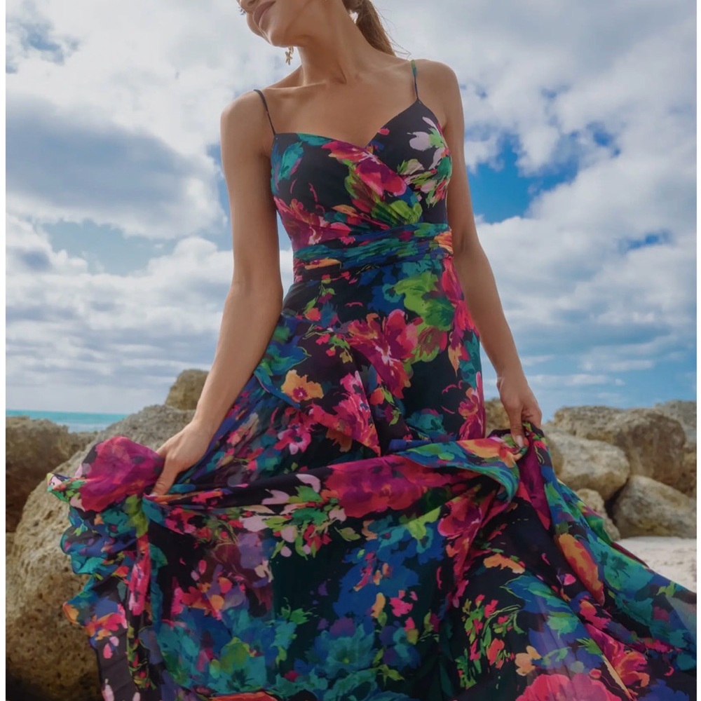 XScape Evenings Printed Pleated Chiffon Maxi Cocktail Dress: Never worn